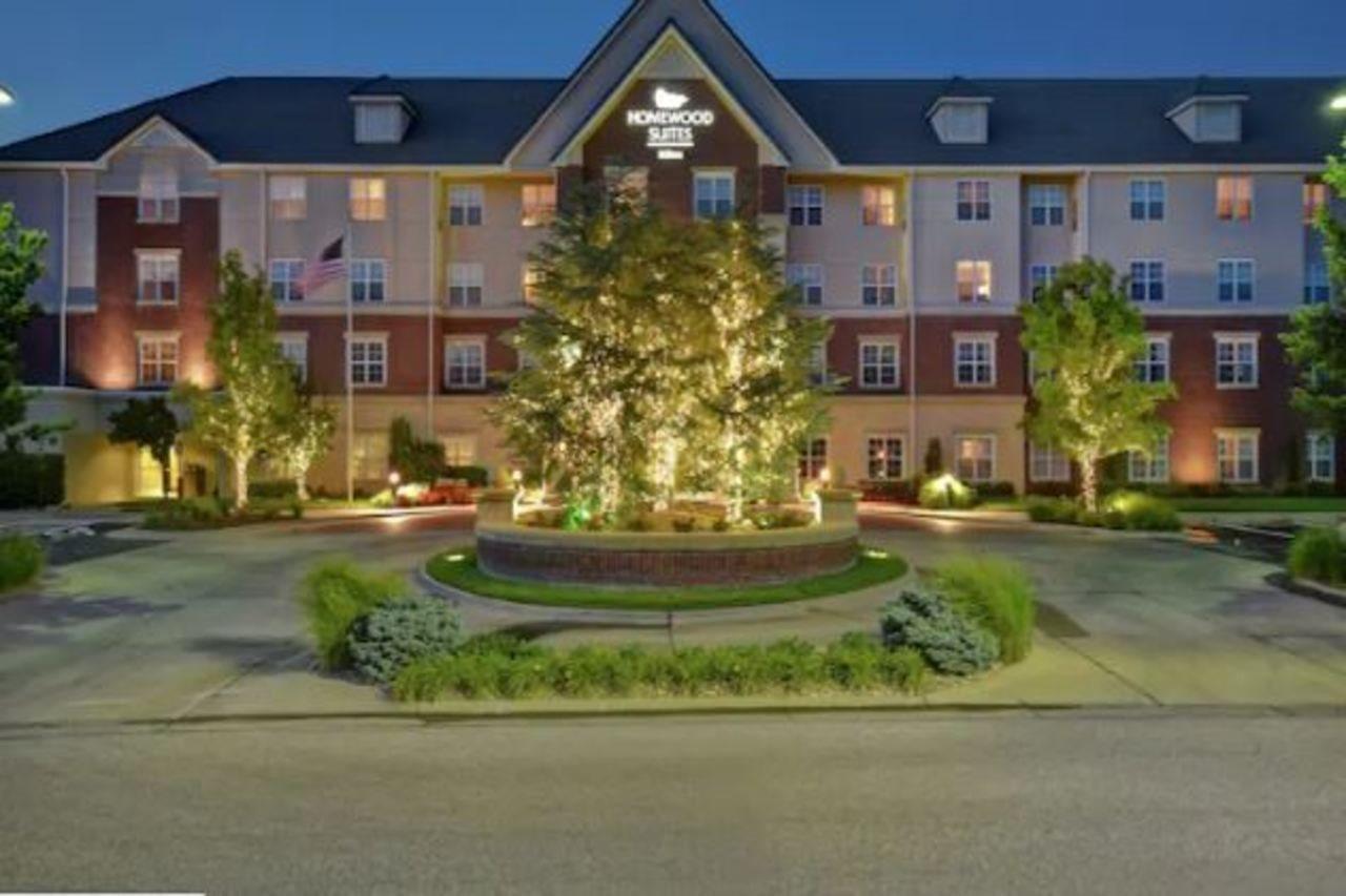 Homewood Suites By Hilton At The Waterfront Wichita Exterior foto