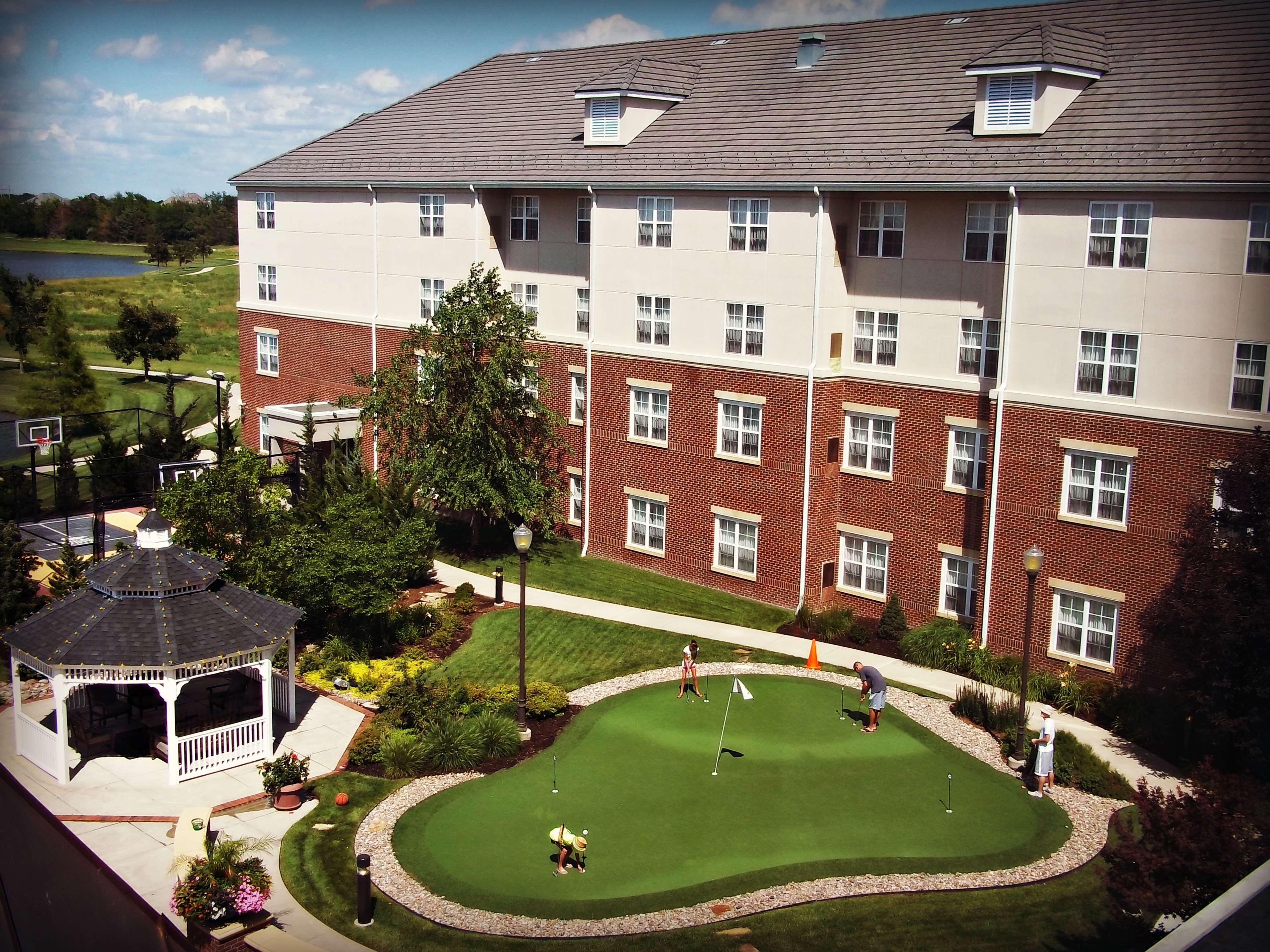 Homewood Suites By Hilton At The Waterfront Wichita Exterior foto